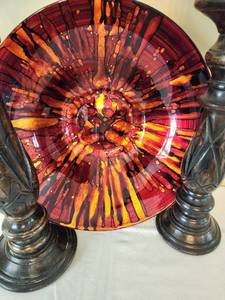 lot 21 image: Stunning Decorative Bowl and Candlestick Set