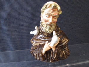 lot 40 image: St Francis Head Vase
