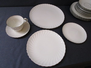 lot 50 image: Syracuse China