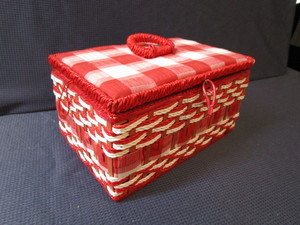 lot 63 image: Sewing Tote & Notions