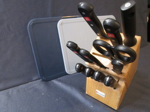 lot 94 image: Cutlery & Cutting Boards
