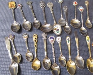 lot 99 image: Souvenir Spoons