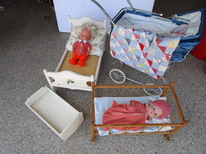 lot 107 image: Vintage Doll Buggy , Bed, Cradles