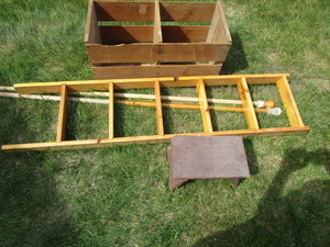 lot 143 image: Fruit Crate, Ladder, Bench, Rods