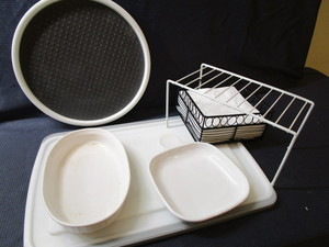 lot 171 image: Cutting Board, Napkin Holder