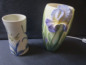 lot 237 image: Iris Lamp