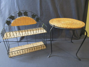 lot 264 image: Shelf & Table