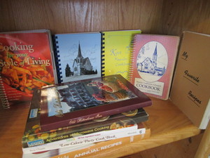 lot 270 image: Local Cook Books