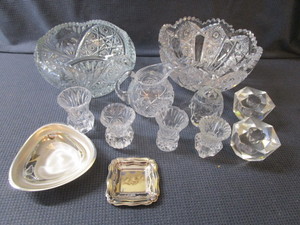 lot 278 image: Pressed Glass