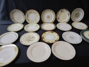 lot 279 image: Dessert Plates - Noritake