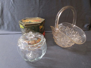 lot 296 image: Pumpkin Cookie Jar, Basket