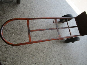 lot 309 image: Hand Truck