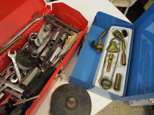 lot 315 image: Tools, Toolbox, Torch Access.