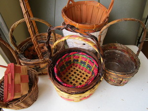 lot 348 image: Baskets