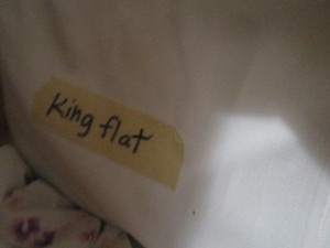 lot 371 image: Sheets - King