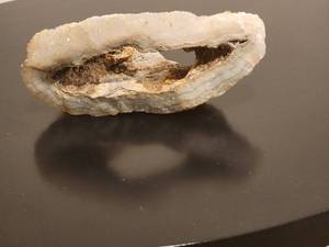 lot 35 image: Natural Crystal Specimen