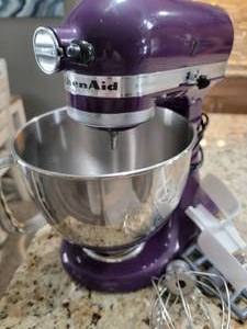 lot 41 image: Kitchen Aid Artisan Stand Mixer  Purple