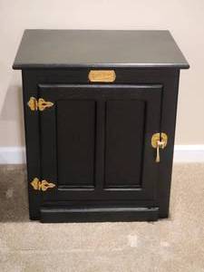 lot 56 image: Vintage Styled Side Table by White Clad - Jet Black