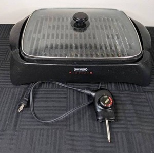 lot 115 image: DeLonghi Perfecto Indoor Electric Grill