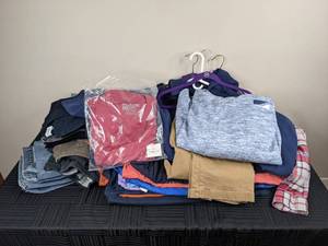 lot 105 image: Large Assortment of Mens Clothing in Various Sizes