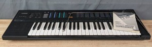 lot 93 image: Casio Tone Bank CT 390 Digital Keyboard E