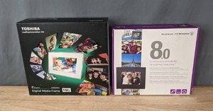 lot 89 image: Pair of 8 Digital Picture Frames E