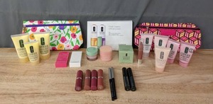 lot 62 image: New Clinique Beauty Products Cleansers, Eyeshadow, Lipstick, Mascara, Fresh Pressed Boosters, Moisture Surge E