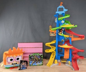 lot 97 image: NEW Nickelodeon Rugrats Show Kawaii Cubes Cuddlerz CHUCKIE Square Character Doll, TMNT Lunchbox, Marvels Eternals Toy, & More E