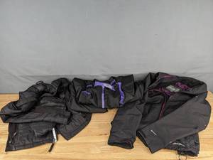 lot 127 image: Womens Jackets Including Eddie Bauer Size M, Champion Size L and Guess Size M  A