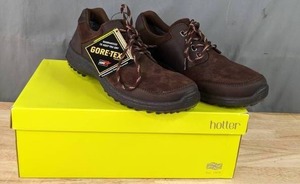 lot 35 image: NEW Hotter Gore Tex Womans Size 10 Sneakers K