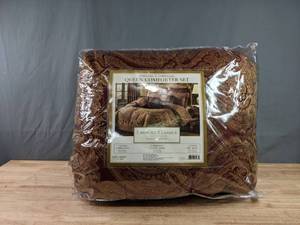 lot 140A image: NEW Croscill Classic Queen Bedding Set K