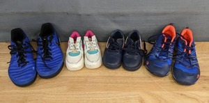 lot 118 image: Lot of 4 Pairs of Womens and Youth Shoes Sizes 7-10 North Face, Nike, Fila A