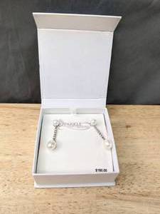 lot 33B image: Sparkle Cultured Freshwater Pearls 7.5mm-9.5mm Sterling Silver Drop Dangle Earrings K