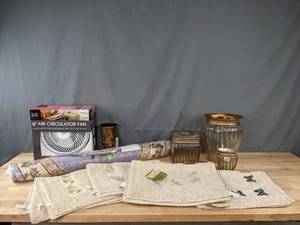 lot 212 image: Various New Items Including a Air Circulator Fan, Rose Bouquet Chenille Rug, Bath Mats and More   K