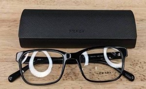 lot 119A image: New Prada Eyeglass Frames with Display Lenses   L