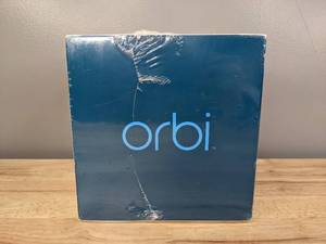 lot 38B image: NETGEAR - Orbi RBK12 AC1200 Mesh WiFi System with Router and Satellite Extender O