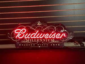 lot 103 image: Budweiser Millenium neon