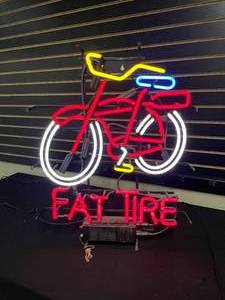 lot 105 image: Fat Tire neon
