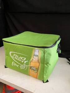 lot 143 image: Bud Light Lime, soft cooler and bag game