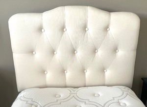 lot 34 image: Twin Bed with Upholstered Tufted Headboard and Bedding