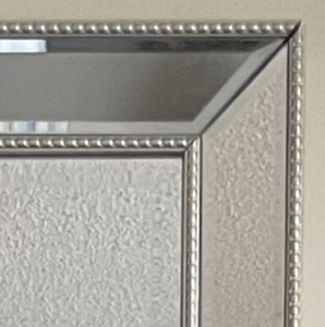 lot 40 image: Decorative and Stylish Wall Mirror