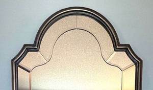 lot 58 image: Large Decorative Mirror