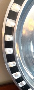 lot 86 image: Towle Silversmiths Platter