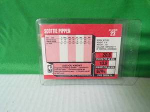 lot 133 image: 1989 Fleer Scottie Pippen 2nd Year Card