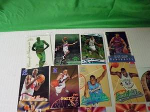 lot 147 image: Huge Assortment of Basketball Cards