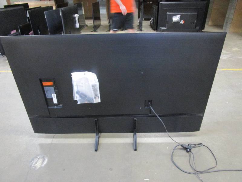 lot 891 image: Samsung - 65 Class Q70A Series QLED 4K UHD Smart Tizen TV QN65Q70AAFXZA RESERVE $500