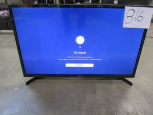 lot 816 image: Samsung - 32 Class M4500 Series LED HD Smart Tizen TV ModelUN32M4500BFXZA