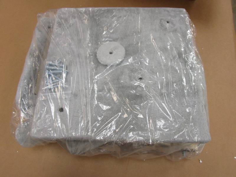 lot 245 image: Stable Cat Tree with Sisal Posts Cat Tower Roomy Condo Large Comfortable Perch with Dangling Ball for Small and Medium Cats (OPEN BOX)