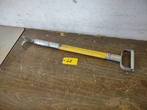 lot 28 image: Pike Pole, 3...