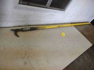 lot 29 image: Pike Pole, 9...